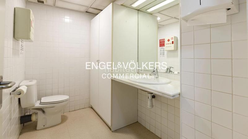 Foto ab551a5b-96a1-48ae-abc0-cbb94c18393a. Lloguer oficina a Dreta de l´Eixample Barcelona