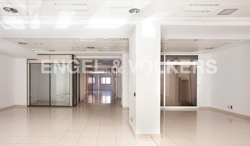 Foto 8bb84d3d-a2e1-41be-b422-bfb28ccb5b56. Rent office space with heating in Dreta de l´Eixample Barcelona