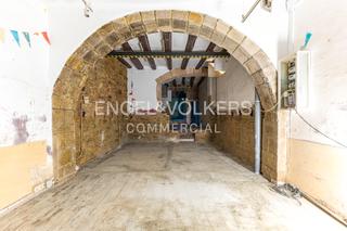 Local commercial à Gòtic. Local en venta en el gòtic