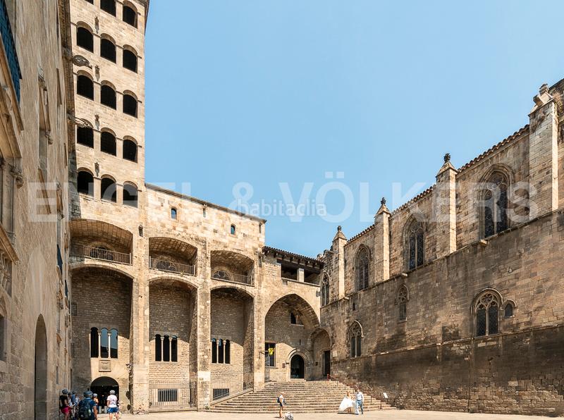 Foto c61c3c54-47c6-46d8-a6db-3fcfa69bfd4f. Edifici a Raval Barcelona