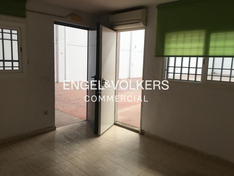 Foto e8c5d697-2416-4377-ac5a-5804697d1531. Lloguer nau industrial a Bellvei