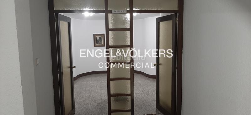 Foto ba316413-9627-4105-8bb6-6e2d7b75bb6e. Bureau dans Centre Sabadell