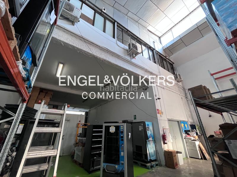 Foto 7c839cd1-d7eb-4b0c-8c6f-ece3f87491bc. Rent industrial building in Pomar Badalona