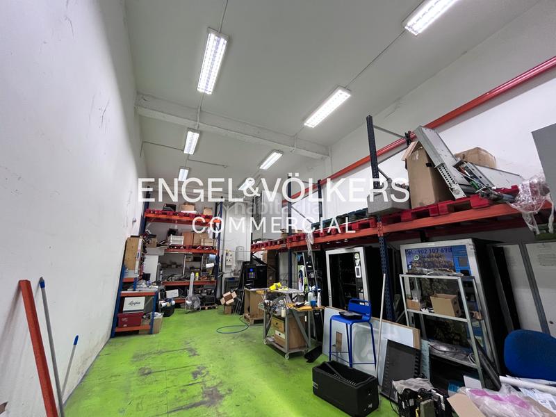 Foto 8bb9bec1-6734-45b7-86cb-ab40e874a4ab. Rent industrial building in Pomar Badalona