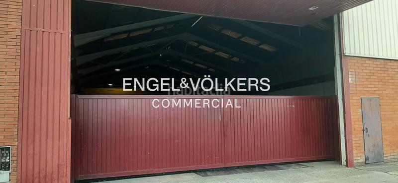 Foto 466b3c30-9377-4db9-98cc-3d2fdf386fdb. Industrial building in Centre Ripollet