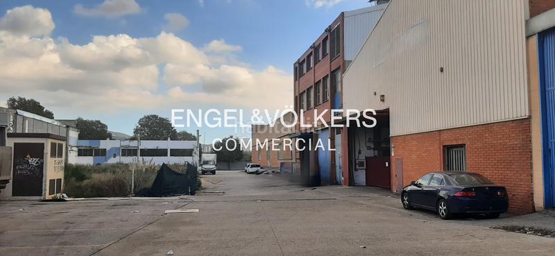 Foto d8119031-0f98-465d-8f4c-def26cb9f7d7. Industrial building in Centre Ripollet