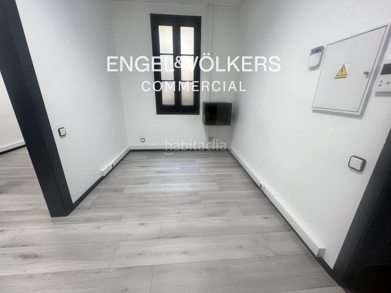 Foto 98d9aba4-bab2-486b-8e4b-7cd6c5a1f568. Alquiler oficina alquiler de céntrica oficina en perfecto estado en la eixample en Barcelona