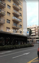 Edifici a Eixample. Venta de 3 magnificos apartamentos con licencia turística