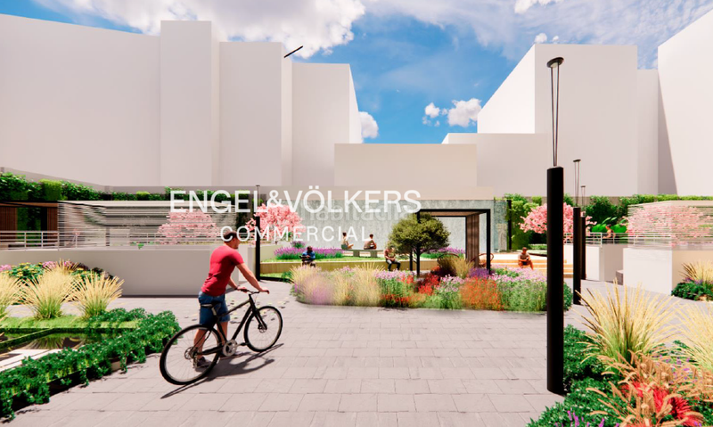 Foto cba5fb11-24ee-4255-9384-9e805db1a331. Alquiler oficina luminosa y con divisiones en el corazón de 22 en Barcelona