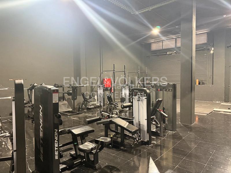 Foto 2e2baafe-b813-48a1-b23b-7b2f4eef00df. Alquiler local comercial gimnasio totalmente equipado en traspaso en Mataró