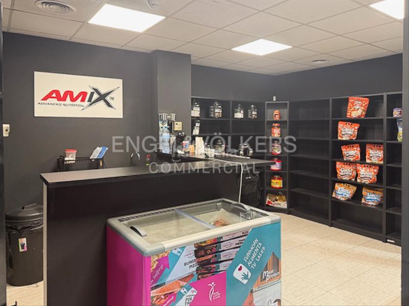 Foto a779f6ea-a219-43de-8723-40be08d1eedc. Alquiler local comercial gimnasio totalmente equipado en traspaso en Mataró