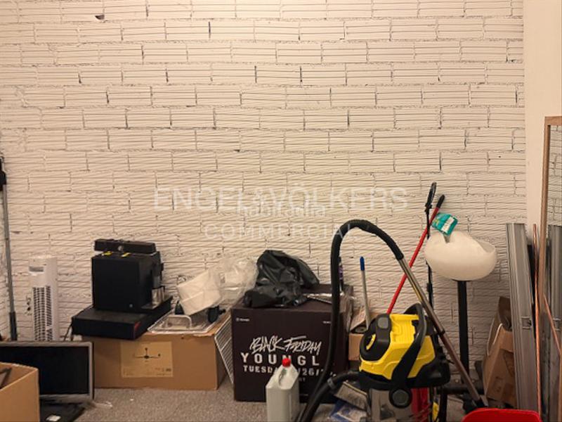 Foto c4f388a1-23c5-4687-850b-6f47c6cf5e17. Alquiler local comercial gimnasio totalmente equipado en traspaso en Mataró