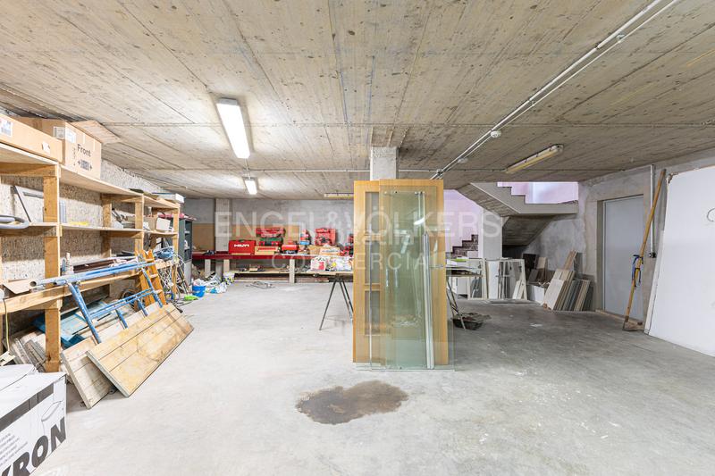 Foto a1b110d4-2778-43d2-83f0-894079076552. Affitto locale commerciale in Montesa Esplugues de Llobregat