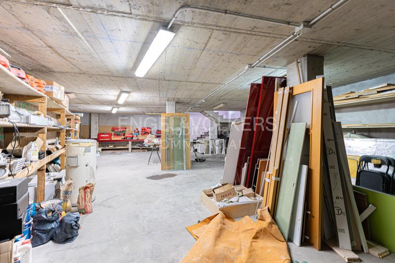 Foto 6aca5c4a-478a-44ac-a7b4-bfc842ec6114. Lloguer local comercial a Montesa Esplugues de Llobregat