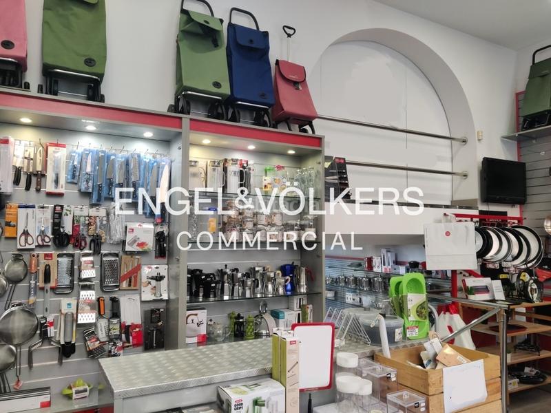 Foto 5b01a263-3ae7-4aeb-a741-624f6131112b. Rent business premise in Sant Antoni Barcelona