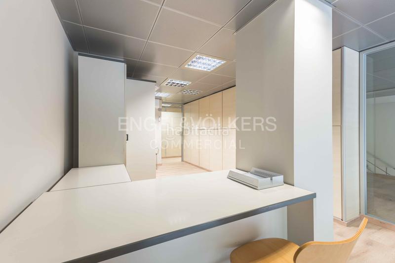 Foto 3571a1e7-c276-4ea8-97d4-4c43b8b978ed. Miete büro in Sarrià Barcelona
