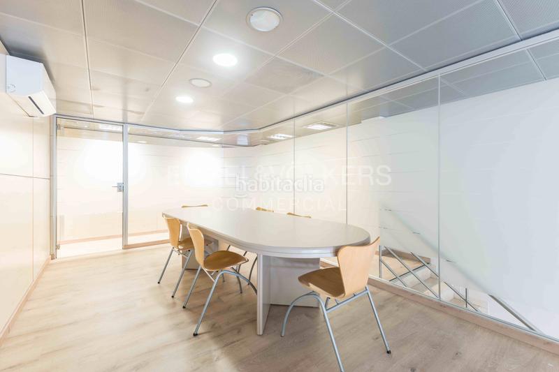 Foto 9b7c8155-7854-44b8-a10a-41ce3e88a0c2. Miete büro in Sarrià Barcelona