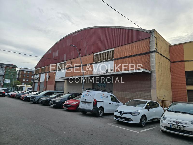 Foto 6b0ad5f7-69f5-4ce1-bf2e-65269c970044. Local comercial a Bon Pastor Barcelona