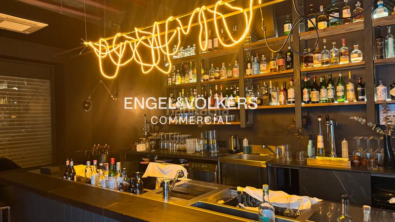 Foto 4addad8e-c5bf-4a06-a0a0-59411e568625. Alquiler local comercial restaurante esquinero c3 en born en Barcelona