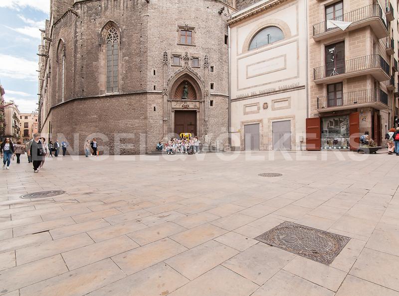 Foto 8a44288a-5cce-4c93-a2b4-bc04cc09156c. Rent business premise in St. Pere - Sta. Caterina - El Born Barcelona