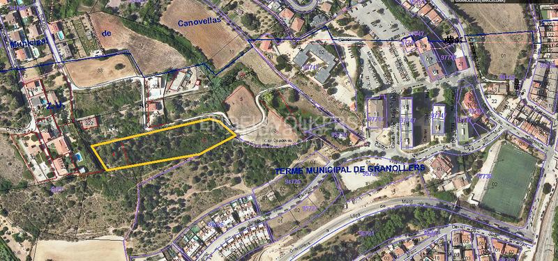 Foto d9e358ef-5574-4b6e-becf-58802f6d9347. Terreno residencial parcela en suelo urbanizable en Granollers