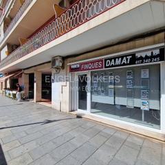 Local commercial à Centre-Estació