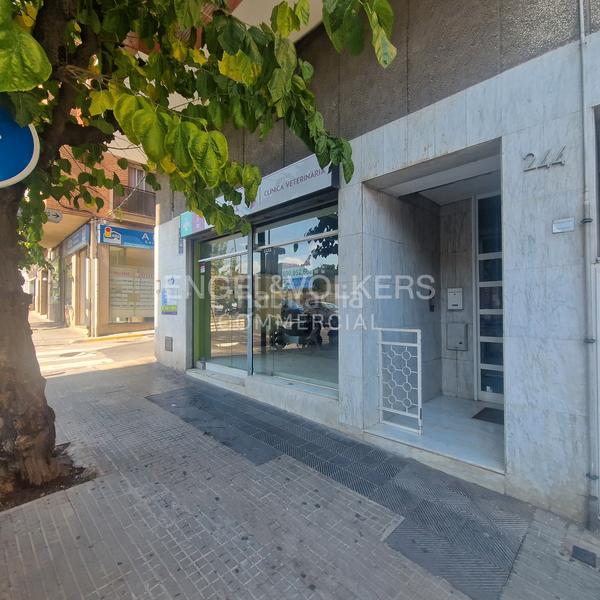 Foto 05e221e2-d625-4be8-84dc-e9966634f947. Lloguer local comercial a Vallirana