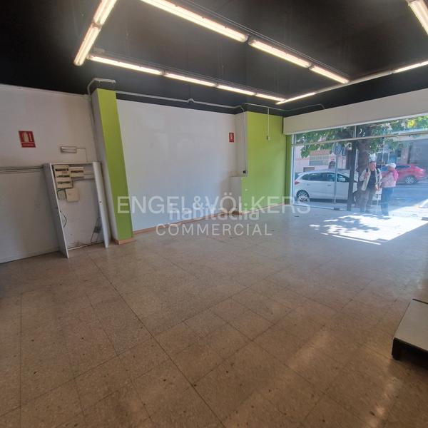 Foto ccab6bfa-062b-410d-aa46-d1f72197808d. Lloguer local comercial a Vallirana
