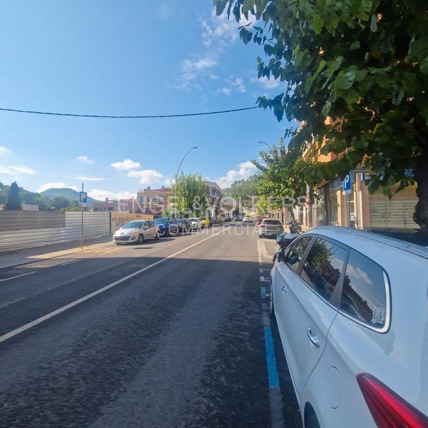 Foto e5a8e0c5-4f42-4068-a3d1-2ccd1553270d. Lloguer local comercial a Vallirana