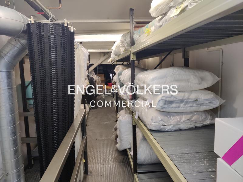 Foto ae71b2a5-8c20-421e-ab59-4708ab06caea. Locale commerciale in La Nova Esquerra de l´Eixample Barcelona