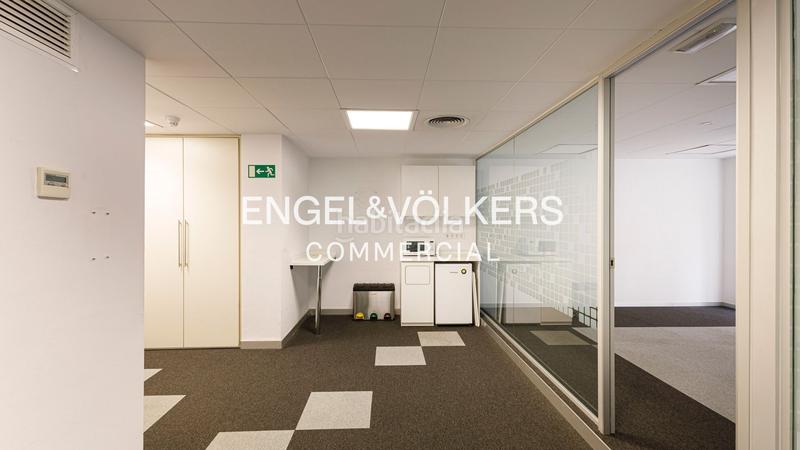 Foto 70148ee0-66f7-44f3-b6c6-5175fe694b2d. Rent office space with parking in Sant Gervasi - Galvany Barcelona