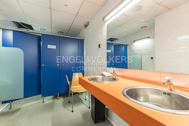 Foto bca94046-18eb-4e3a-9de1-f7ab10a24b55. Rent business premise in Dreta de l´Eixample Barcelona