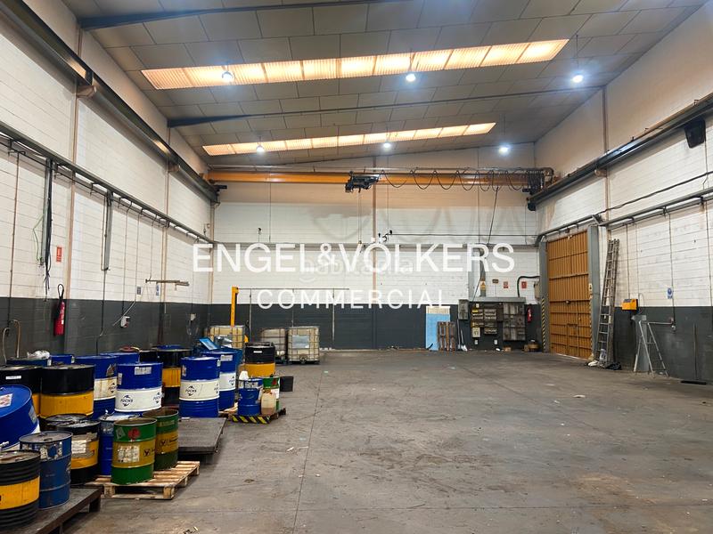 Foto abb83ca0-1221-4a5a-969a-f924c9bde10f. Bâtiment à usage industriel dans Centre Hospitalet de Llobregat (L´)