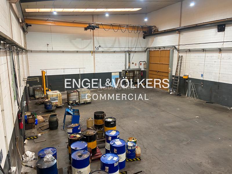 Foto ec92fb67-ce4c-4c1a-8858-6eace9955ddd. Bâtiment à usage industriel dans Centre Hospitalet de Llobregat (L´)