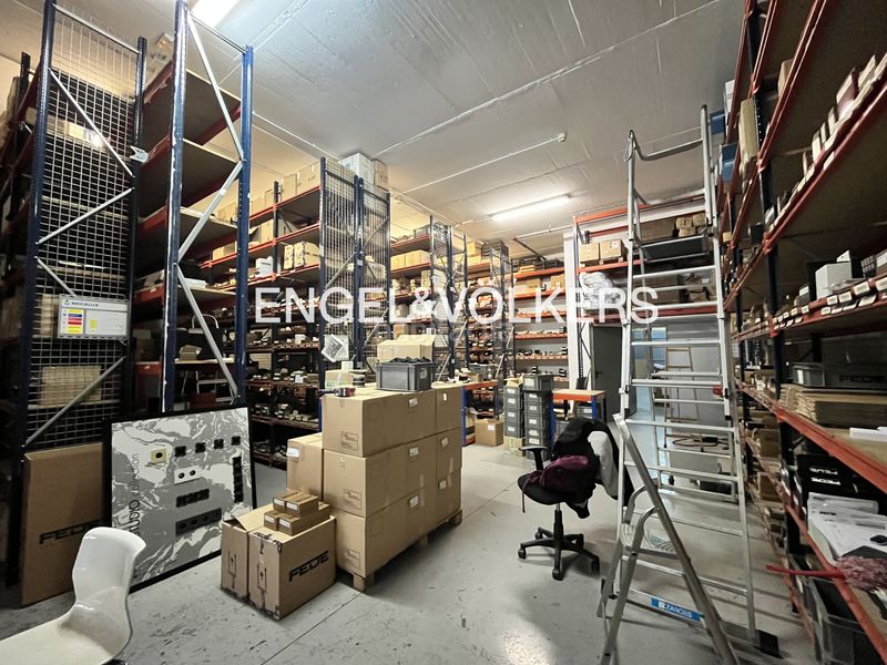 Foto 5f5158f9-1496-43af-849a-4870e3be770a. Bâtiment à usage industriel dans Bonavista Badalona