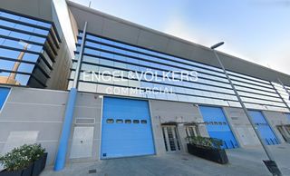 Miete Fabrikhalle in Port. Alquiler nave industrial en badalona