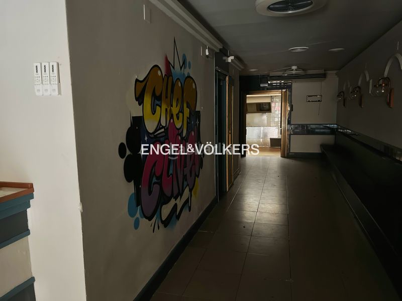 Foto 69c8f7c0-dc32-47e3-93d6-5d4dddf7aa1b. Local comercial a Eixample Tarragona