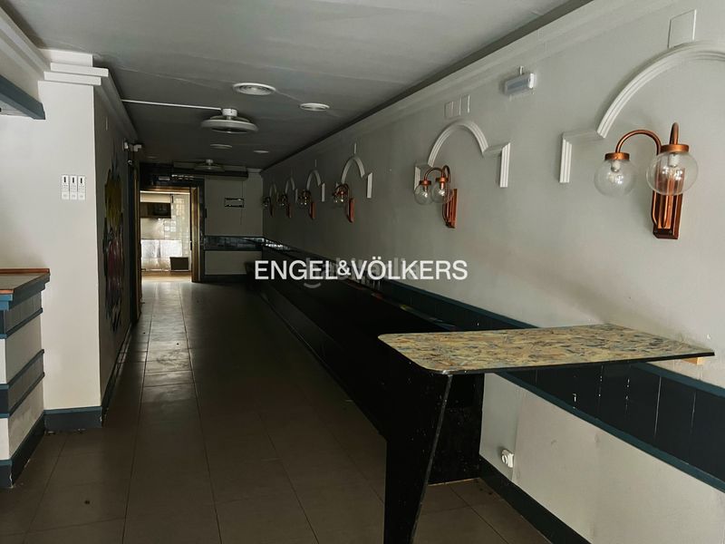 Foto 9c5a2bdf-17f2-46a6-b415-7ec0efcc2b07. Local comercial a Eixample Tarragona