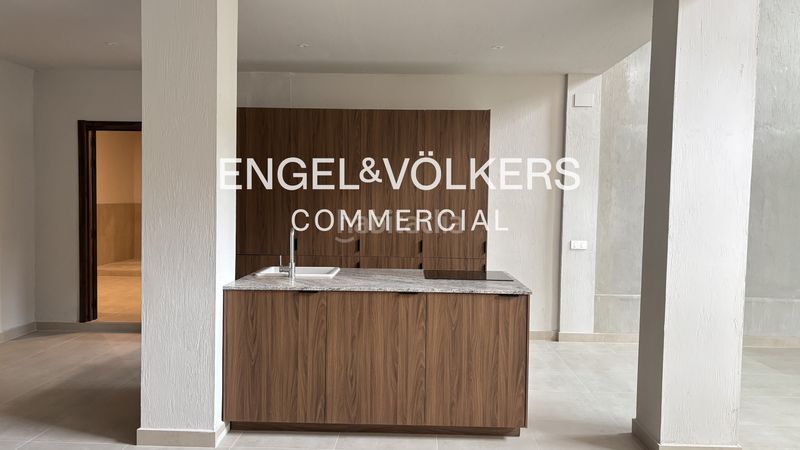 Foto 250add58-2133-4485-bd48-0538596480db. Local comercial a Centre Ripollet