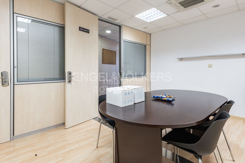 Foto 1ec68e22-b714-4f7c-9a5b-97571beb8fc3. Local comercial a Vallcarca - Penitents Barcelona