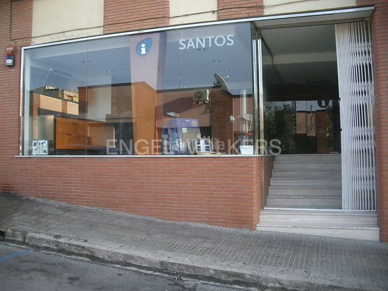 Foto 98390c3c-6b27-47c1-9661-01795cef65bc. Local comercial a Centre Viladecans