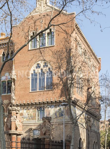 Foto 9270d666-934a-41b9-980b-76313f262e87. Edificio venta de edificio al lado de la sagrada familia en Barcelona