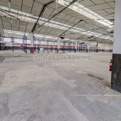 Fabrikhalle in Centre