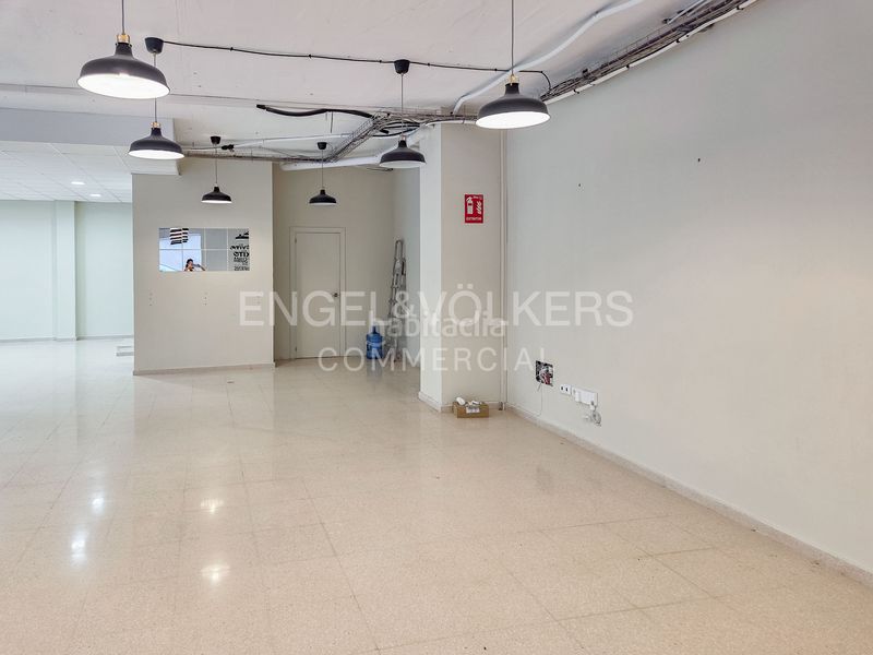 Foto 217d6c8b-c25c-4c3f-8d4f-2820803af2fc. Local comercial a Centre Sitges