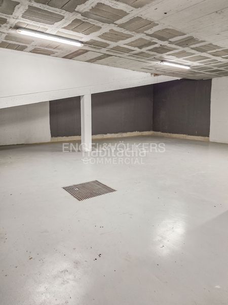 Foto 576c646d-4b2a-4b53-a1b3-72946457b46f. Local comercial a Centre Sitges