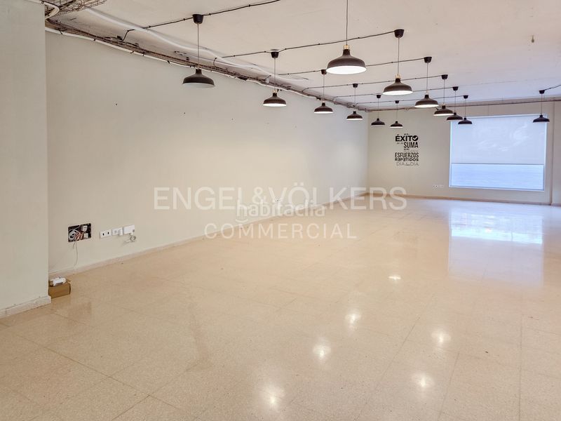 Foto 95083da6-f1a5-413d-a4f9-5a24944c996c. Local comercial a Centre Sitges