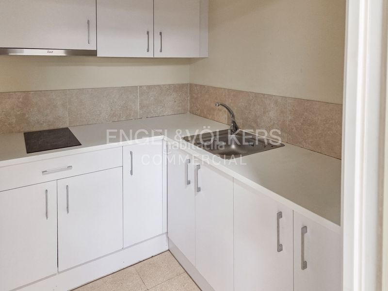 Foto d7222c55-3040-435e-93a5-17e3a97bf782. Local comercial a Centre Sitges