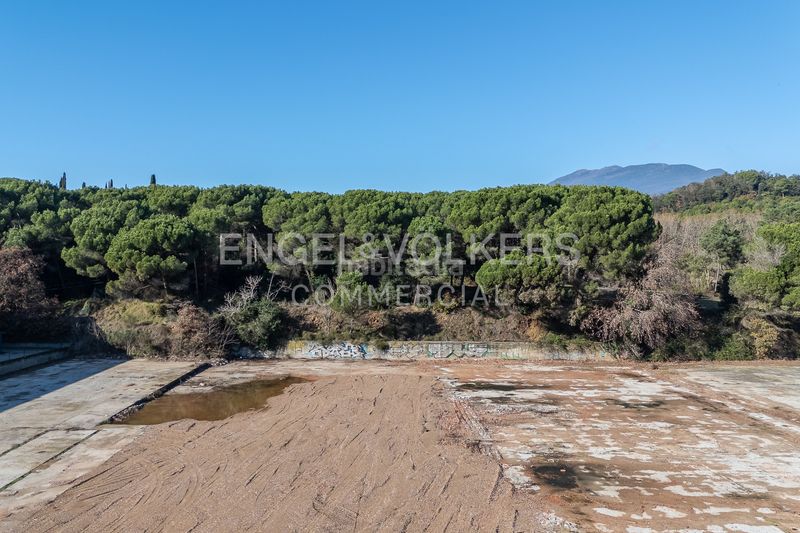 Foto ddde754d-634c-48d6-91f9-b4ee394ffcd6. Affitto area edificabile industriale in Sant Celoni