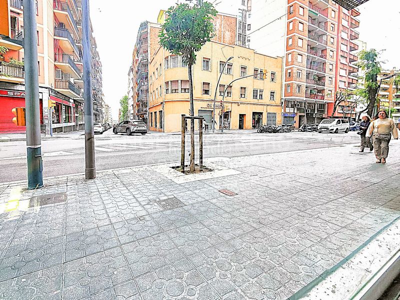 Foto 3ce0f04d-0274-4999-8be9-4f41f2b7b454. Local comercial a Eixample Tarragona