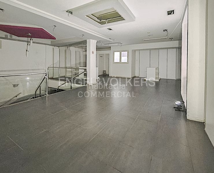 Foto fcdca543-8101-44ce-80ae-037409fa6365. Local comercial a Part Alta Tarragona